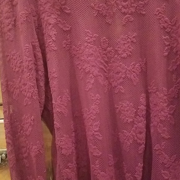 Express Top - Picture 3 of 3